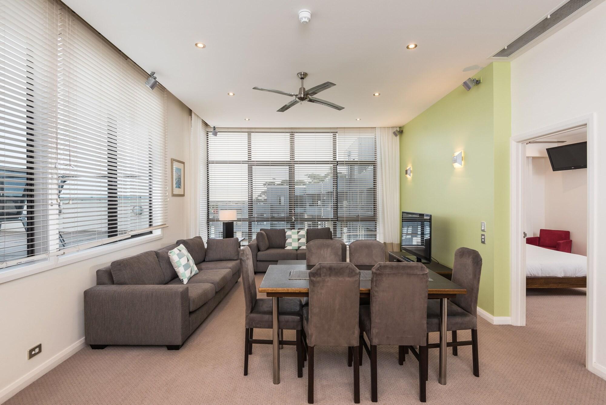 The Esplanade Resort And Spa Lakes Entrance Bagian luar foto