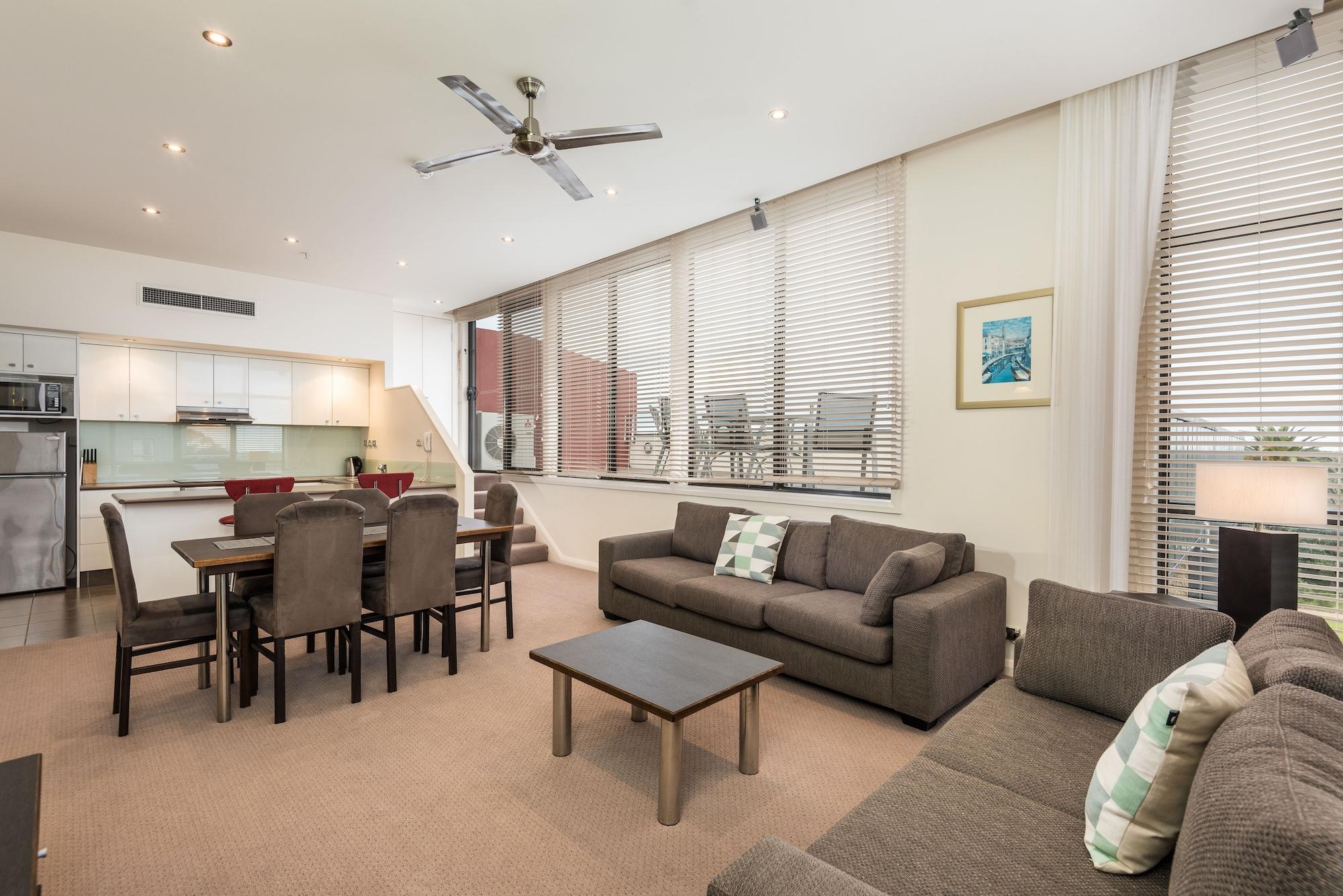 The Esplanade Resort And Spa Lakes Entrance Bagian luar foto
