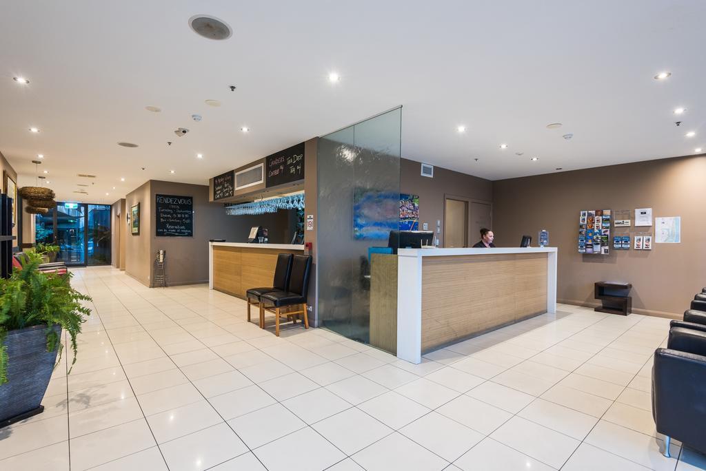 The Esplanade Resort And Spa Lakes Entrance Bagian luar foto